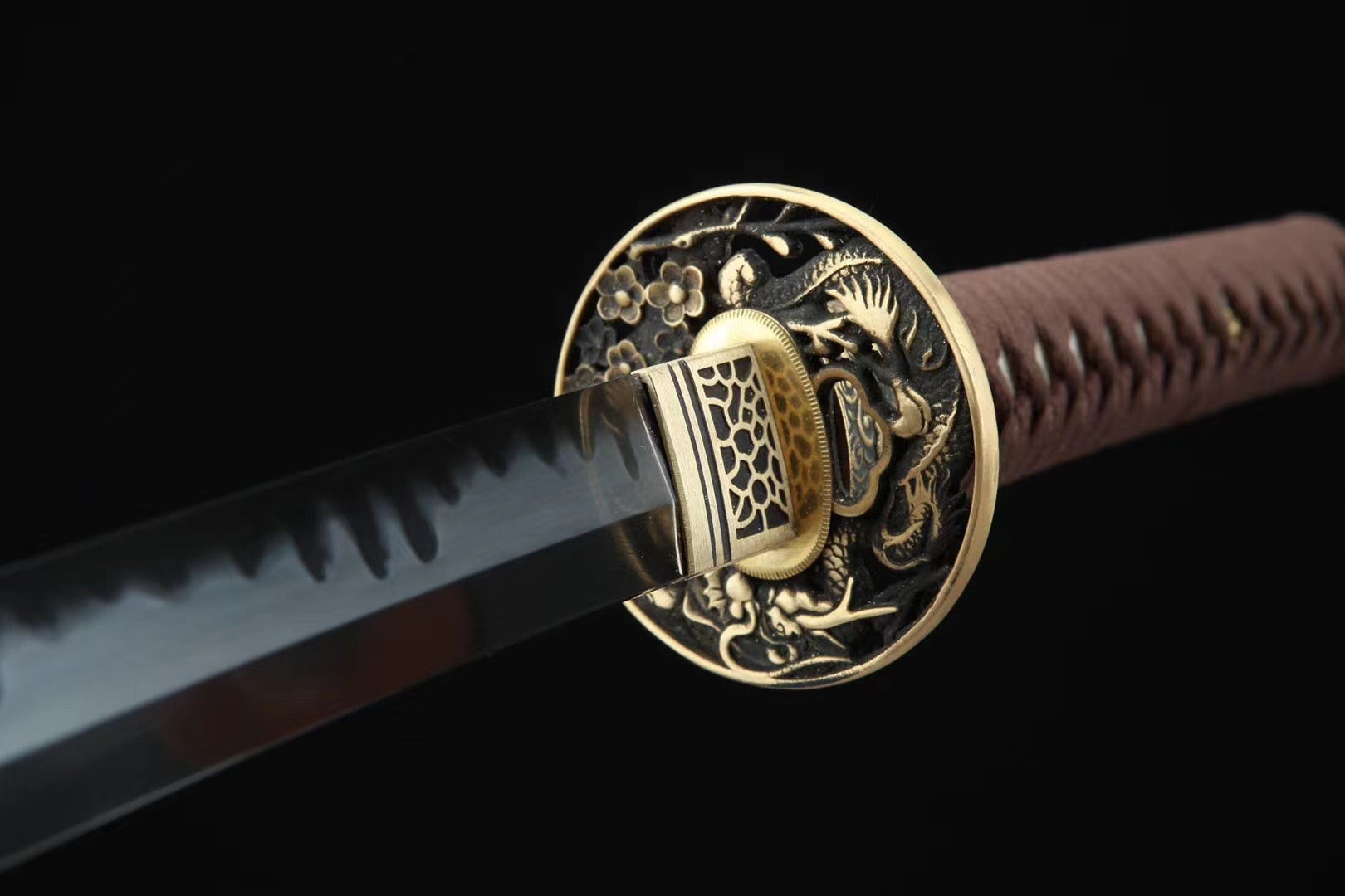 T10 High Carbon Steel Clay Tempered With Hamon Rage Dragon Katana Sword,Real Handmade Japanese Samurai Sword Full Tang