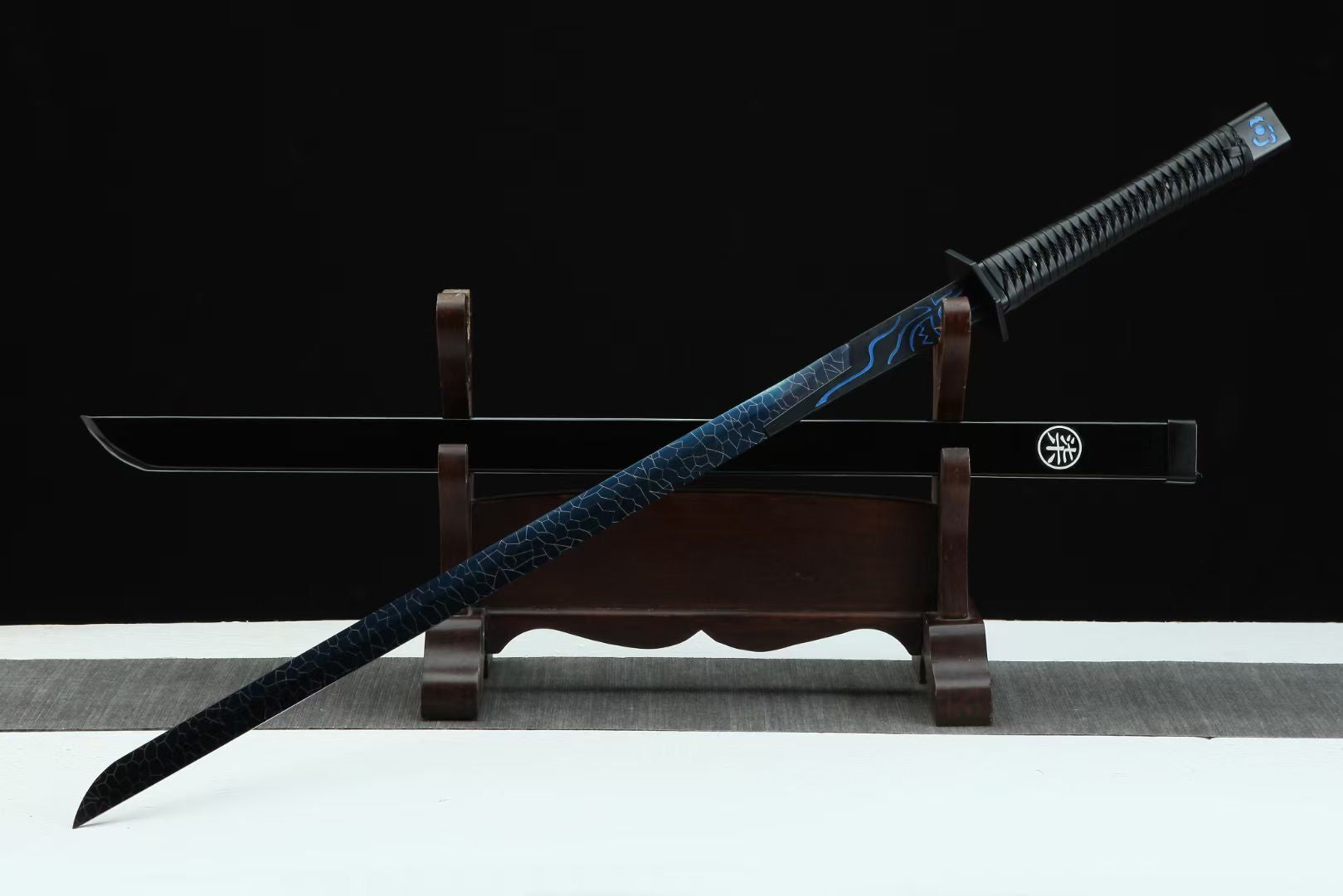 Magic Blade,Roasted Blue Blade,Thousand shard demon dagger,Handmade Chinese Sword,Tang-Horizontal Sword, High performance manganese steel, Longquan sword