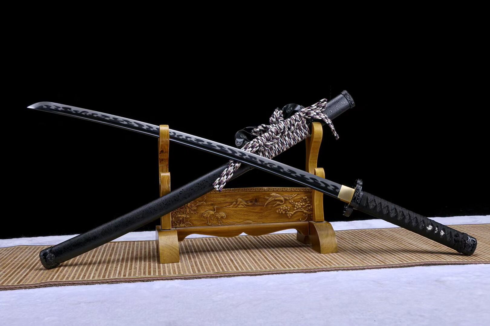 Sumagano-Samuraischwert, Gebackene schwarze Serie, Katana, Hochmanganstahl, Longquan-Schwert