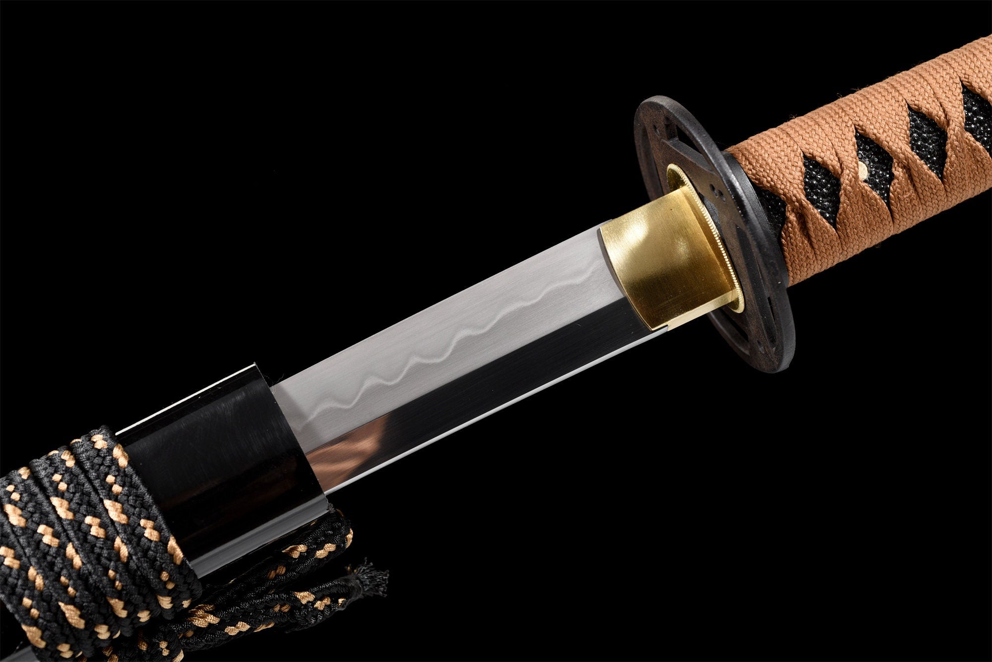 T10-Stahl, Ton, gehärtet mit Hamon, handgefertigtes, glänzendes, schwarzes Katana-Schwert, echtes japanisches Samurai-Schwert, voller Zapfen